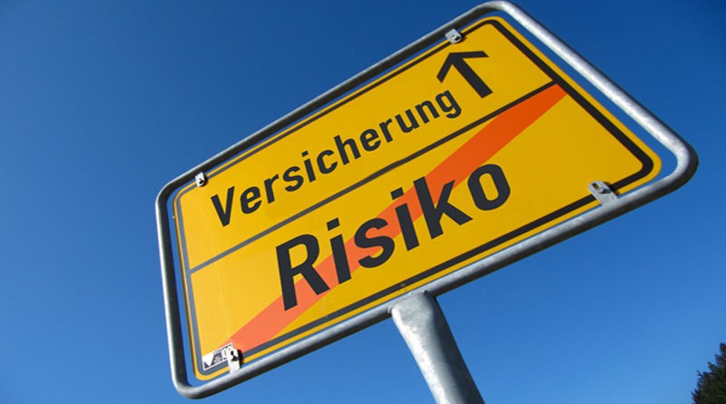 Schild Risiko - Versicherung