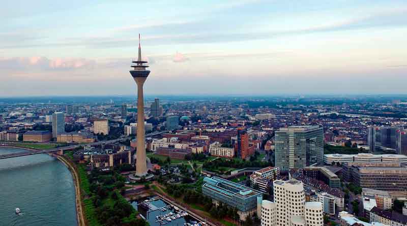 Düsseldorf Skyline