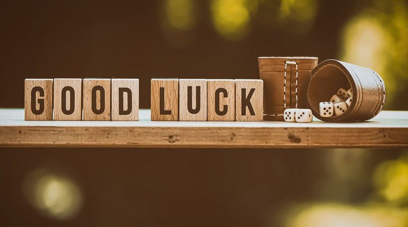 Text: Good Luck