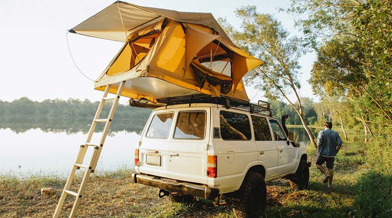 Camping mit Auto-Dachzelt: Die wichtigste Zahl beim Dachzelt-Kauf, Leben &  Wissen