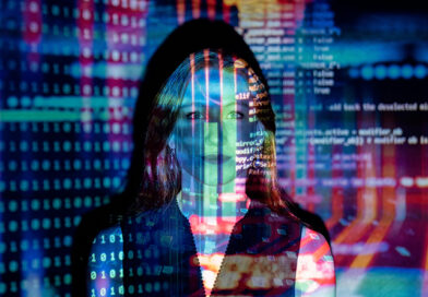 Eine Frau , die mit den Algorithmen einer Maschine verschmilzt